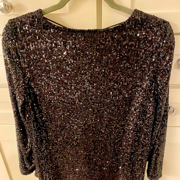 Women’s sequin cold shoulder top - Picture 6 of 6